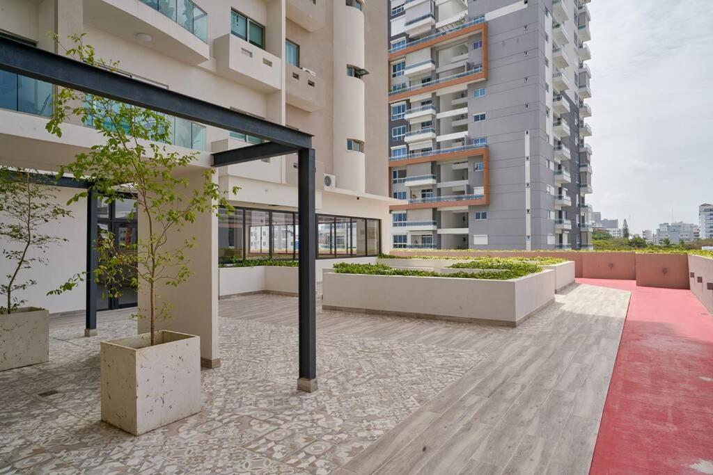 Escape Apartments, Balcony, Pool, Gym & Spa In La Julia Санто Доминго Екстериор снимка