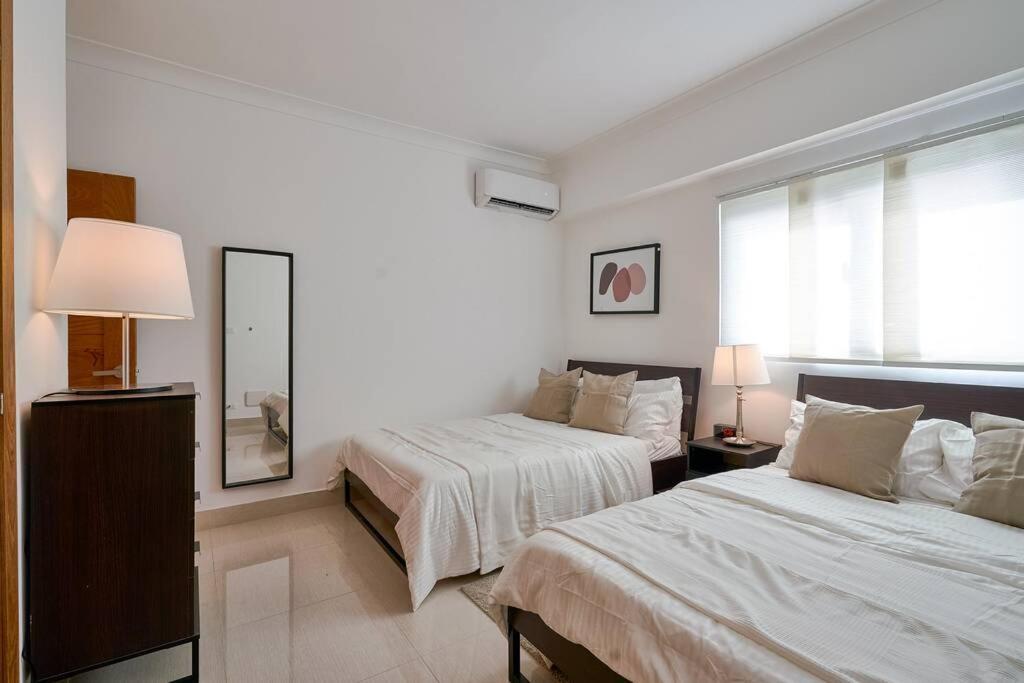 Escape Apartments, Balcony, Pool, Gym & Spa In La Julia Санто Доминго Екстериор снимка