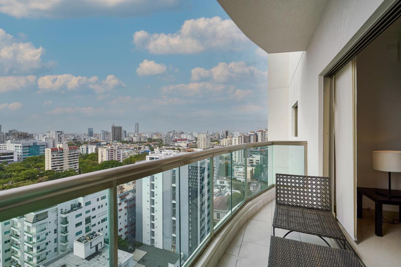 Escape Apartments, Balcony, Pool, Gym & Spa In La Julia Санто Доминго Екстериор снимка